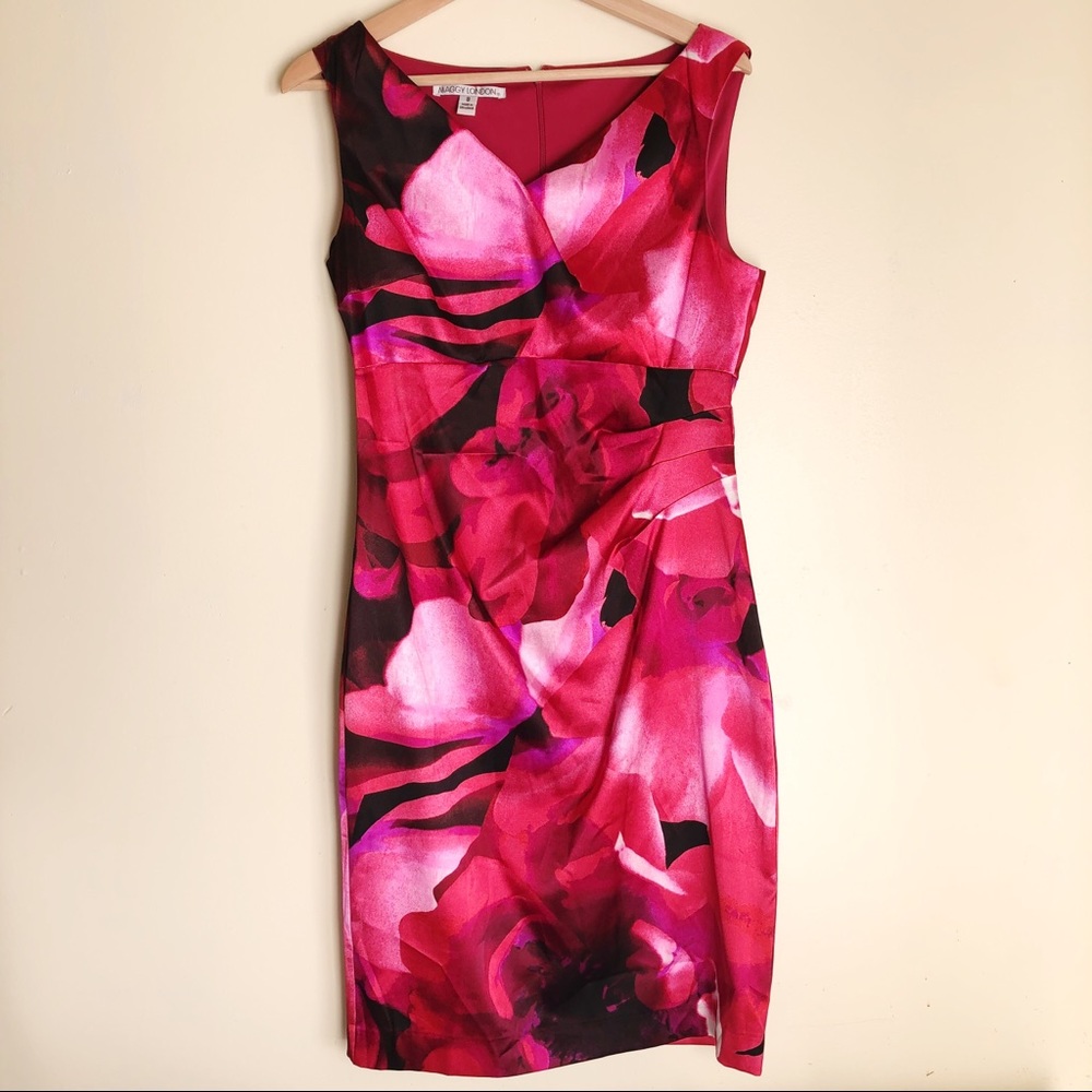 Maggy London Floral Sleeveless Dress Crowl Neck